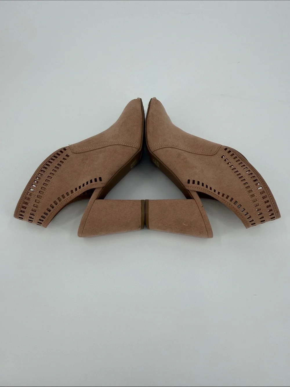 Francesca’s Collection Women’s Taupe Peep-Toe Cutout Block Heel Booties